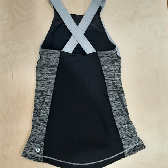 Vintage Lululemon athleisure heathered grey halter tank - Picture 6 of 11